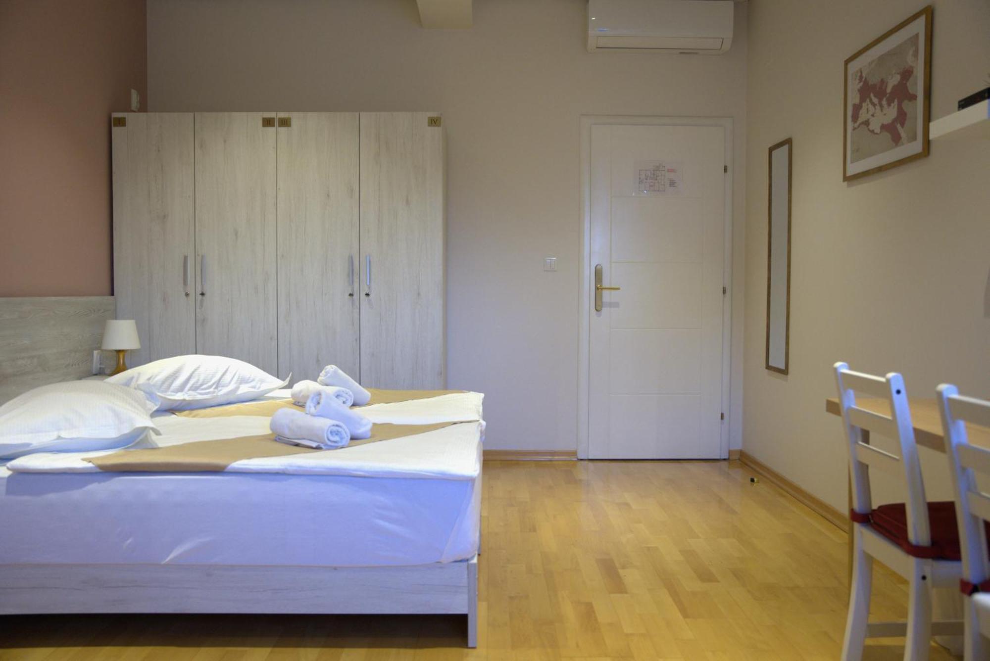 Boutique Hostel Livia Metković エクステリア 写真