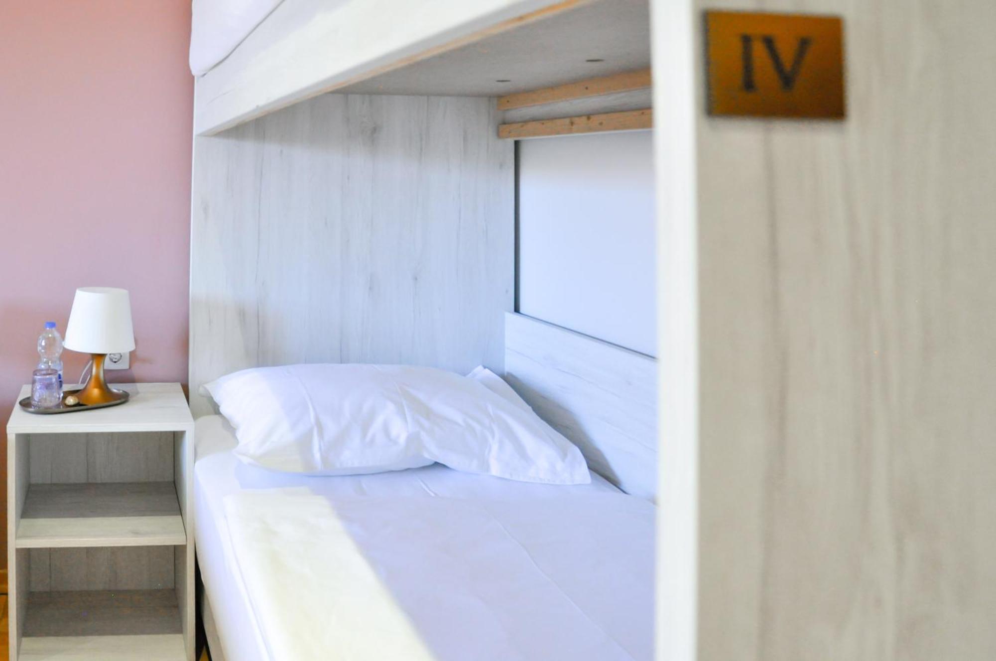 Boutique Hostel Livia Metković エクステリア 写真